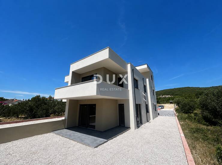 Tribunj, Sovlje, 3-soban stan, 110,79 m², krovna terasa — fotografija 3