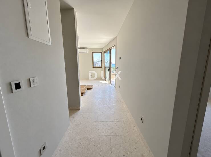 Dalmacija, Tribunj, 3-sobni stan, 78,70 m2, 2. kat — fotografija 4