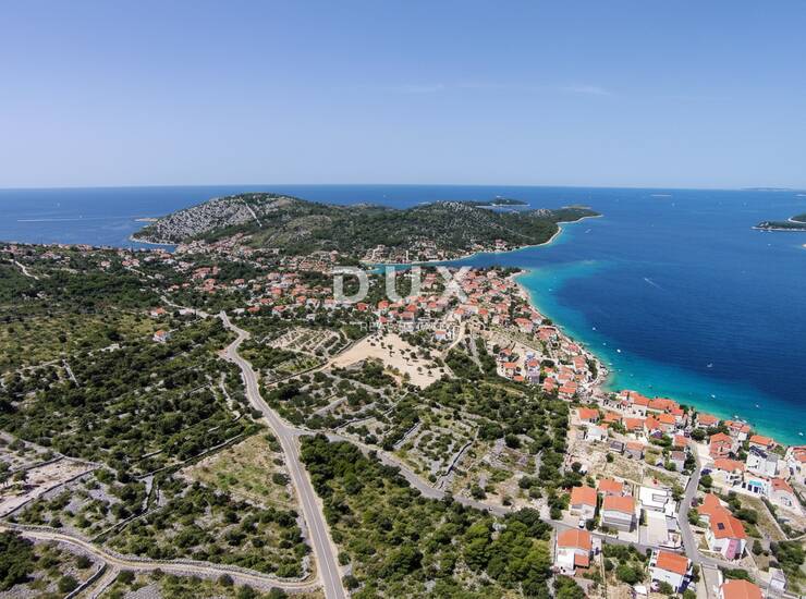 Ražanj, građevinsko zemljište, 993 m², 1. red uz more — fotografija 2