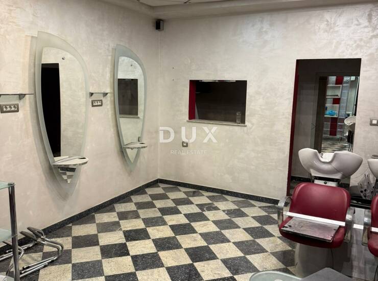 ZAGREB,DUBRAVA- Poslovni prostor u dvorištu poslovne zgrade, izvrsno za beauty
