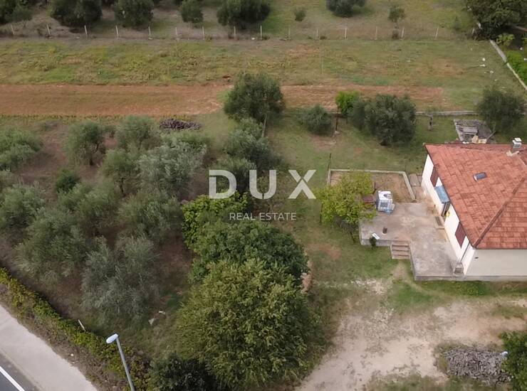 ZADAR, POLIČNIK – Građevinsko zemljište 2.166 m², Odlična lokacija — fotografija 3