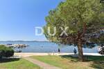 BIOGRAD, TURANJ - Zemljište s projektom na otoku Babcu