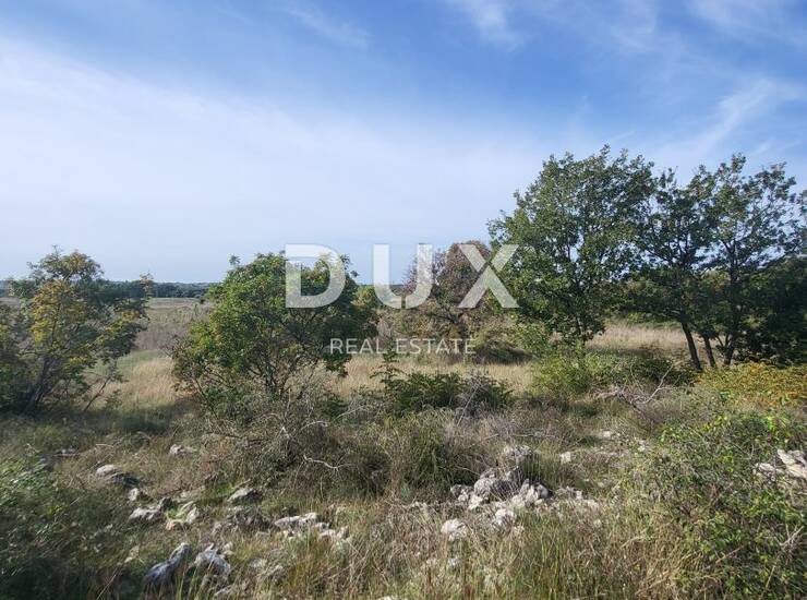 POLIČNIK, ZADAR - Poljoprivredno zemljište od 862 m2