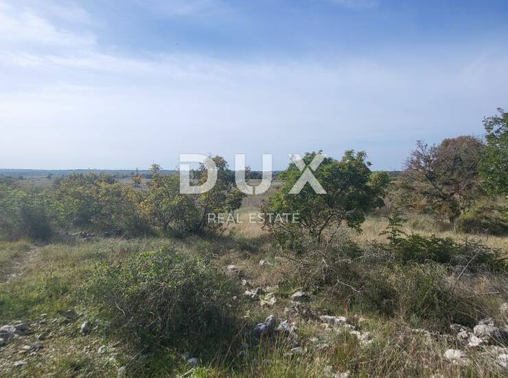 POLIČNIK, ZADAR - Poljoprivredno zemljište od 862 m2 — fotografija 2