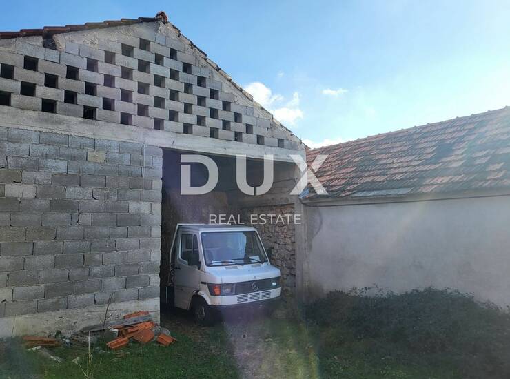 Biograd, Raštane Gornje, kamena kuća na parceli od 830 m2 — fotografija 4