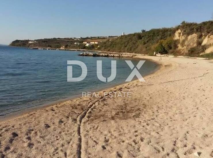 ZADAR, RTINA - prekrasno zemljište prvi red do mora — fotografija 3