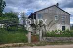 SVETI FILIP I JAKOV, SIKOVO - prizemlje sa okućnicom za adaptaciju