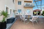 BIOGRAD, SVETI FILIP I JAKOV - SNIŽENO! Apartmanska kuća s bazenom i pogledom — fotografija 3
