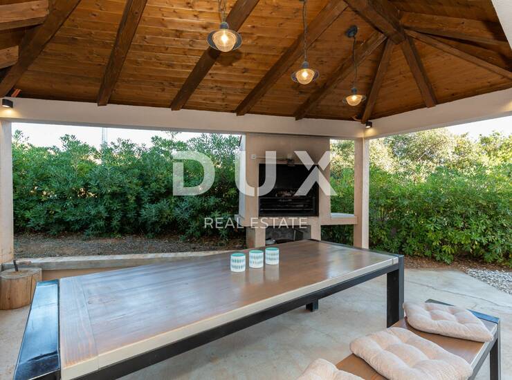 BIOGRAD, SVETI FILIP I JAKOV - SNIŽENO! Apartmanska kuća s bazenom i pogledom — fotografija 6