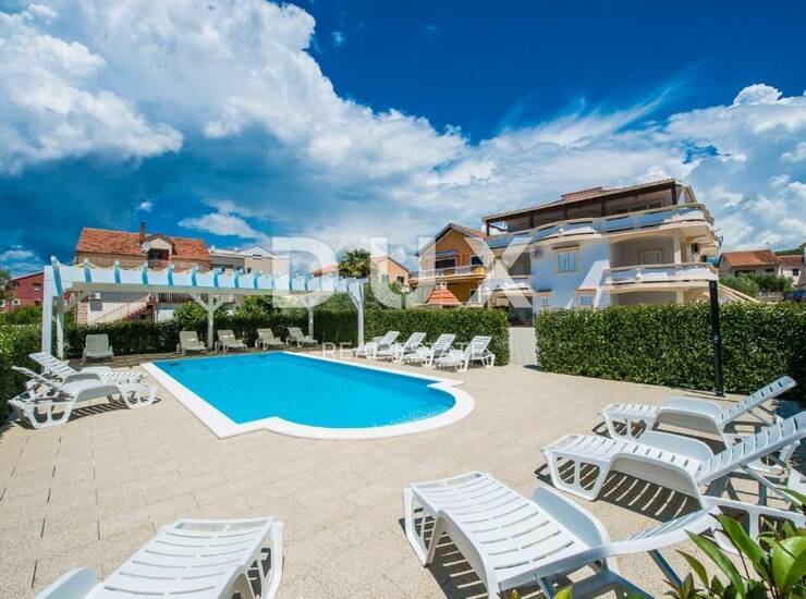 ZADAR, BIBINJE - apartmanska kuća u blizini plaže — fotografija 4