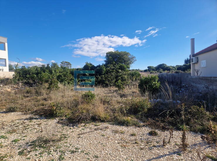 Građevinsko zemljište 634 m2 PRODAJA Donje Raštane — fotografija 2