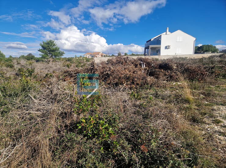 Građevinsko zemljište 774 m2 PRODAJA Donje Raštane — fotografija 2
