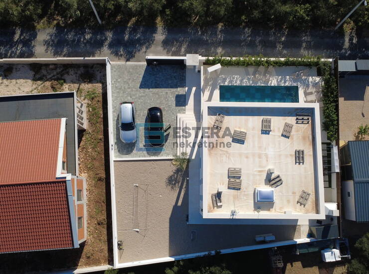 Villa sa bazenom i pogledom na more prodaja — fotografija 5