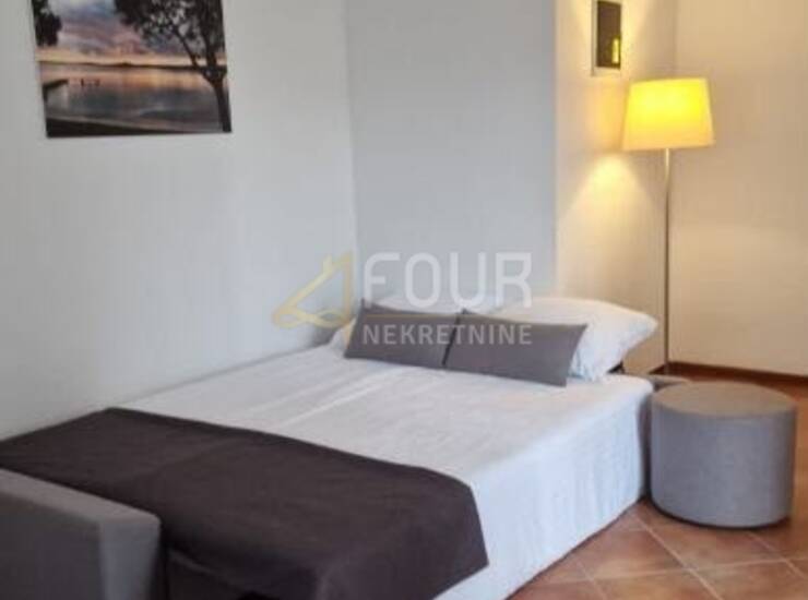 Istra, Medulin, 2s+db, 73.54 m2, terasa i lođa — fotografija 3