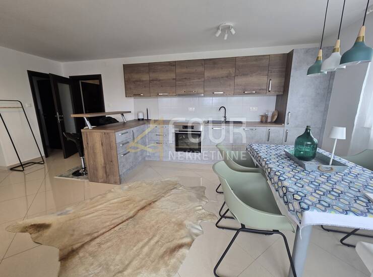 Najam, Otok Krk, Malinska - okolica, 2s+db, lođa  — fotografija 5