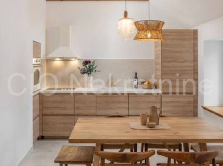 Luksuzna villa, Kaštel Novi, prodaja  — fotografija 3
