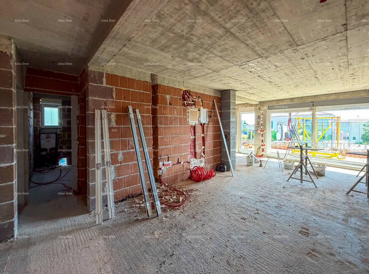 Prodaje se prostran stan S-2 površine 123,37 m², smješten u prizemlju  s... — fotografija 7
