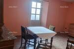 Prodajemo veliku istarsku kamenu kuću na tri kata, Buje!

Kuća posjeduje ... — fotografija 4