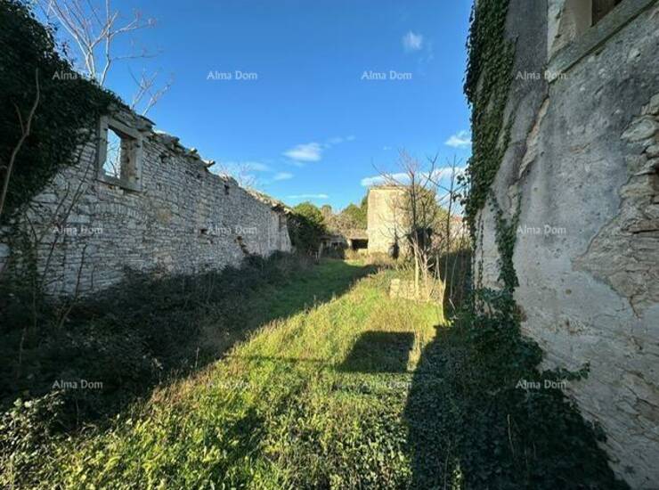 Ruševina u ponudi u Šišanu. Postoji struja, voda, kanalizacija.

+385 91... — fotografija 4