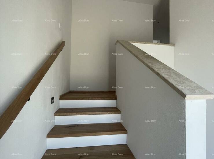 Na prodaju je uređena kuća u nizu ukupne stambene površine 125 m², smje... — fotografija 7