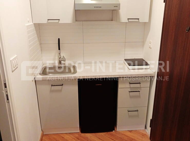 PRODAJA STAN ZAGREB - NOVOUREĐENI STAN GARSONJERA 20 m² –TREŠNJEVKA — fotografija 5