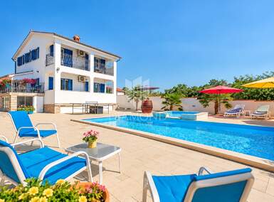 Kuća, Žminj 200m² - 395.000 € | SveHrNekretnine