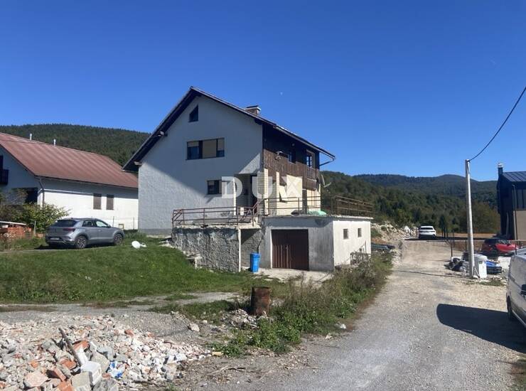 Gorski kotar, Mrkopalj, kuća 350 m2, 1100 m2 okućnica — fotografija 4
