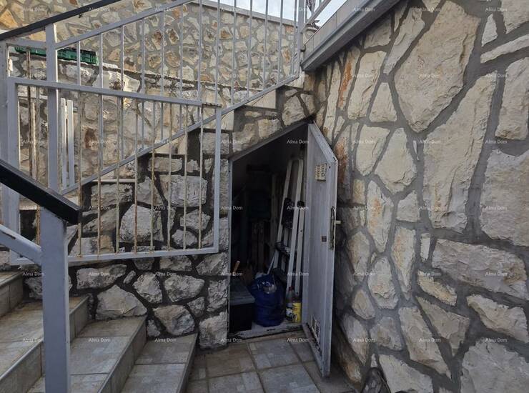 Prodaje se  kuća u Ližnjanu ukupne stambene površine 168 m², raspoređe... — fotografija 3
