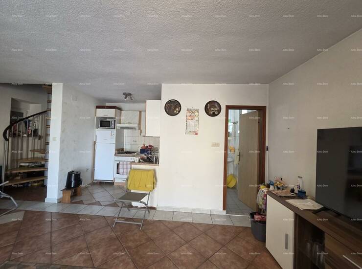 Prodaje se  kuća u Ližnjanu ukupne stambene površine 168 m², raspoređe... — fotografija 6