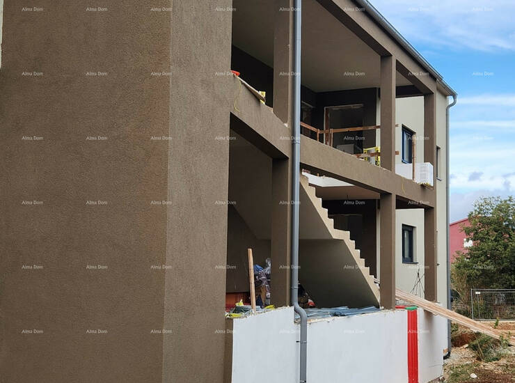 Stan u novoj modernoj zgradi u Medulinu, u izgradnji.

STAN - B5 se nalazi ... — fotografija 9