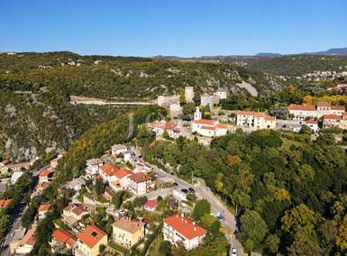 Cetvorosoban stan Trsat, Rijeka 99m² - 600.000 € | SveHrNekretnine