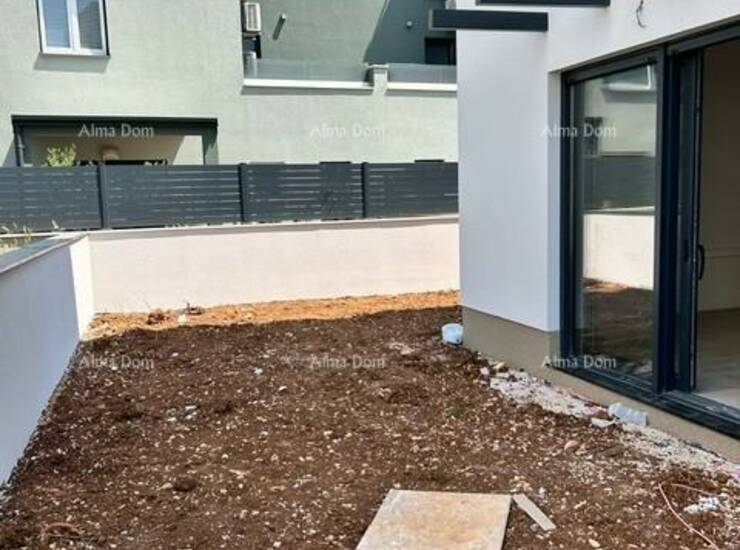 Prodajemo stan u novogradnji sa vrtom!

Stan se nalazi u maloj zgradi sa sa... — fotografija 10