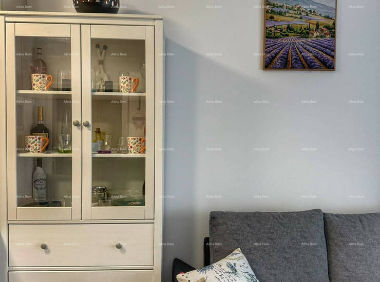 Na prodaju je lijepo uređen i namješten stan površine 40,7 m², smješte... — fotografija 3
