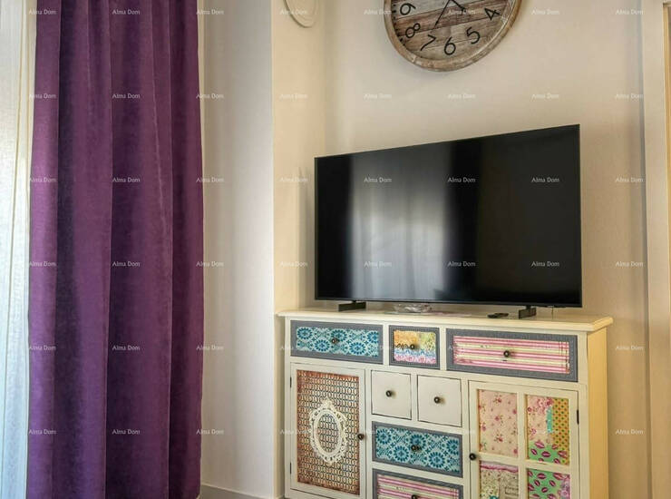 Na prodaju je lijepo uređen i namješten stan površine 40,7 m², smješte... — fotografija 4
