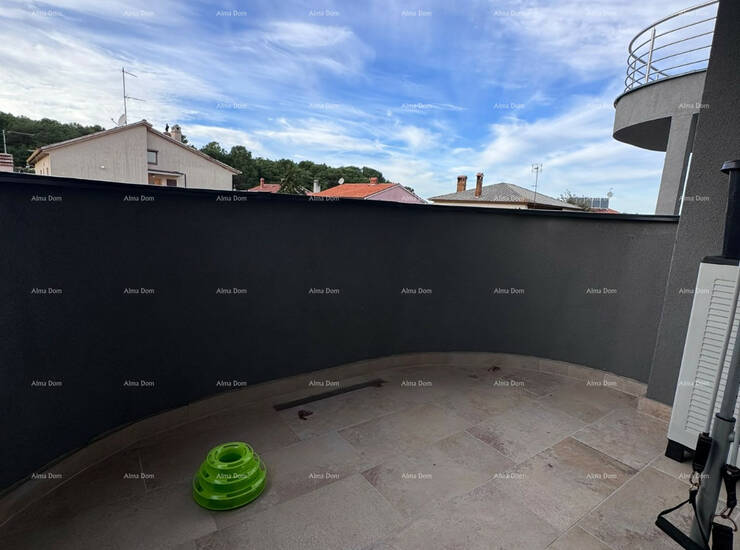 Na prodaju je prostran i funkcionalno raspoređen stan površine 72 m², sm... — fotografija 5