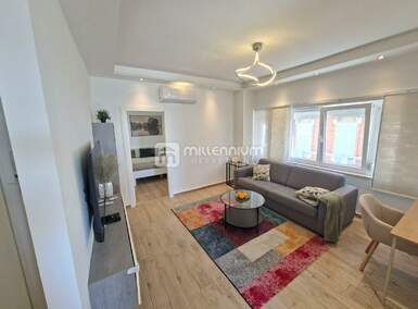 Dvosoban stan Centar, Rijeka 49m² - 800 € | SveHrNekretnine