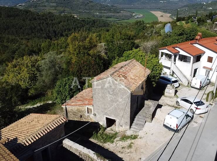 MOTOVUN | KUĆA ZA ADAPTACIJU — fotografija 2