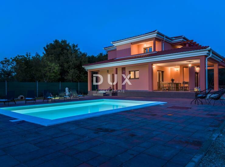  Bilice, vila s bazenom, 171,30 m² — fotografija 4