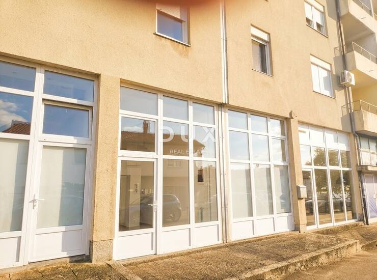 Pula, Monvidal, poslovni prostor, 24.60 m2, adaptiran — fotografija 3