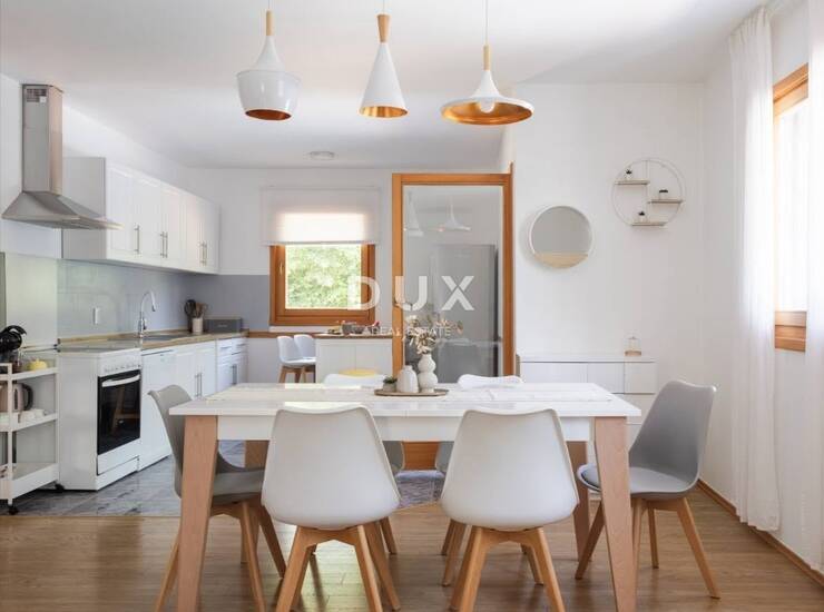 Istra, Labin, kuća, 113 m2, dvije stambene jedinice — fotografija 5
