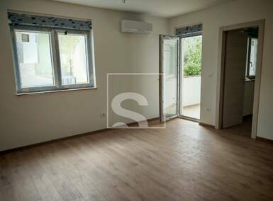 Trosoban stan Monvidal, Pula 60m² - 235.000 € | SveHrNekretnine
