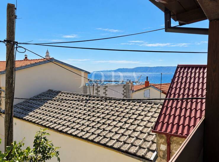 NOVI VINODOLSKI, kuća u blizini centra  — fotografija 3