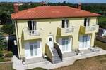 Umag, okolica.
Prodajemo samostojeću, apartmansku kuću sa 6 studio apartm... — fotografija 3