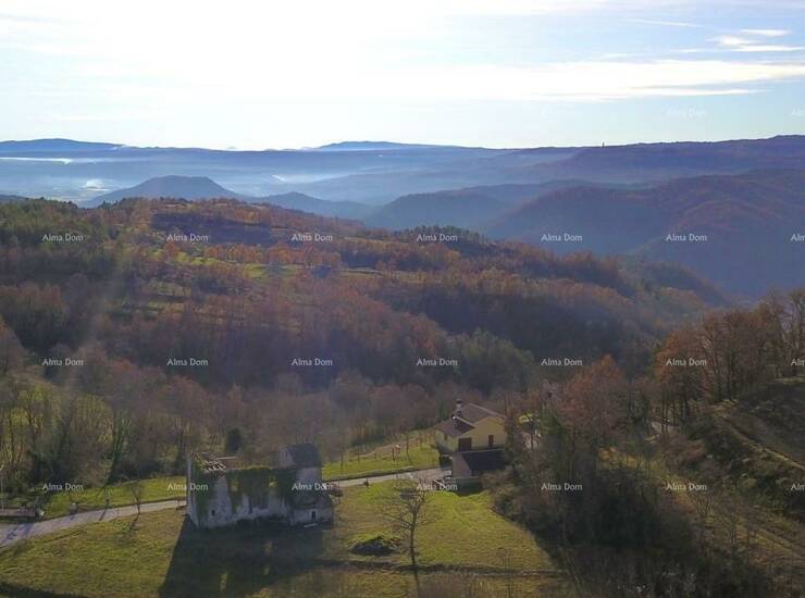 Na prodaju je  kamena kuća na iznimno mirnoj i slikovitoj lokaciji na ulaz... — fotografija 9