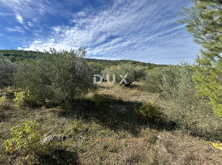Bilice, građevinsko zemljište 645 m², pogled na more — fotografija 4