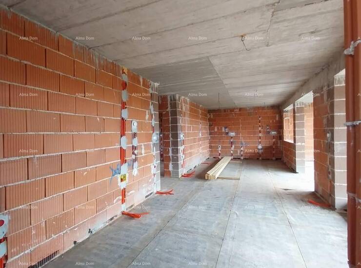Na prodaju kuća u izgradnji – Muntić.

Prodaje se kuća u izgradnji smj... — fotografija 8