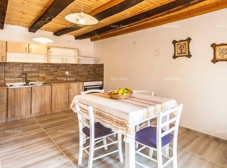 Na odličnoj lokaciji u Marčani prodajemo lijepo uređenu i renoviranu, is... — fotografija 8