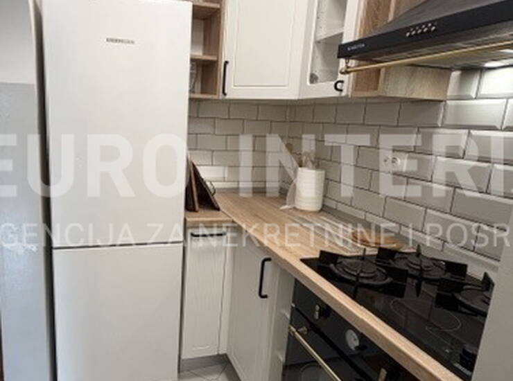 NAJAM STANA ZAGREB - TREŠNJEVKA - RUDEŠ - 4-s STAN 80 m2-  1. kat - dvije ter — fotografija 5