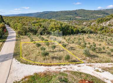 Zemljiste Kaštel, Buje 553m² - 75.000 € | SveHrNekretnine