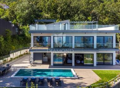 Kuća Oprić, Opatija 400m² - 1.750.000 € | SveHrNekretnine
